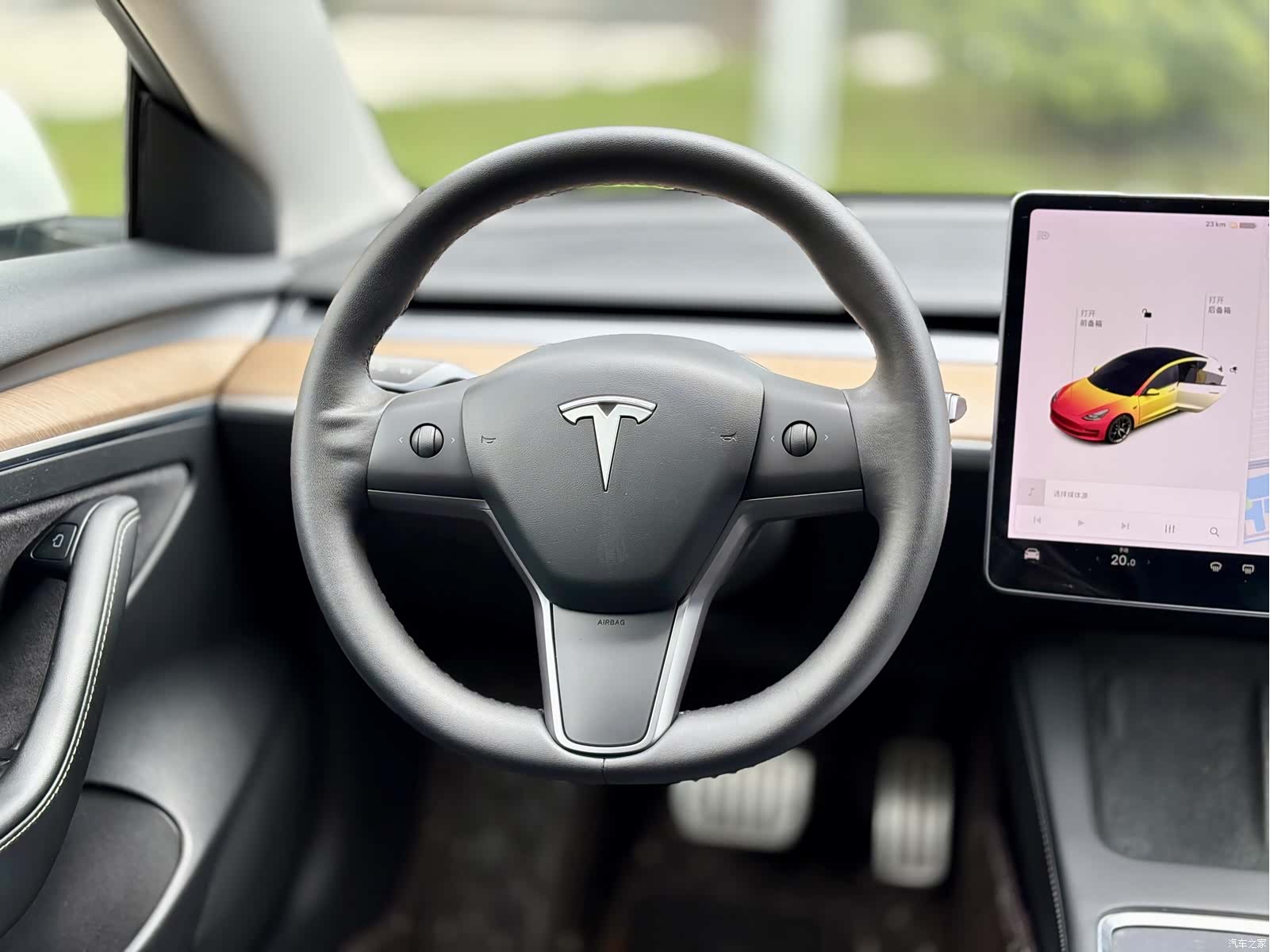 Tesla Model 3, 2021 7