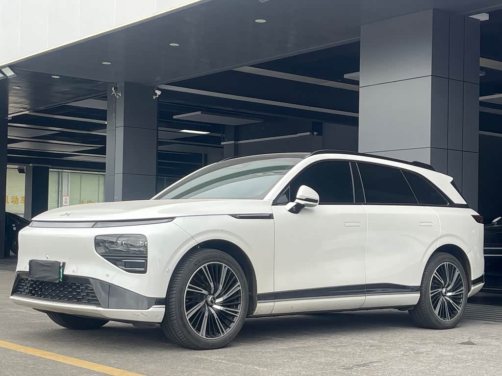 Xpeng G9