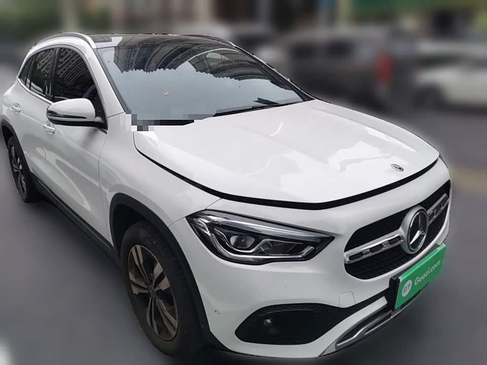 Mercedes-Benz GLA