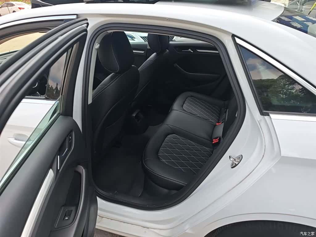Audi A3, 2016 14