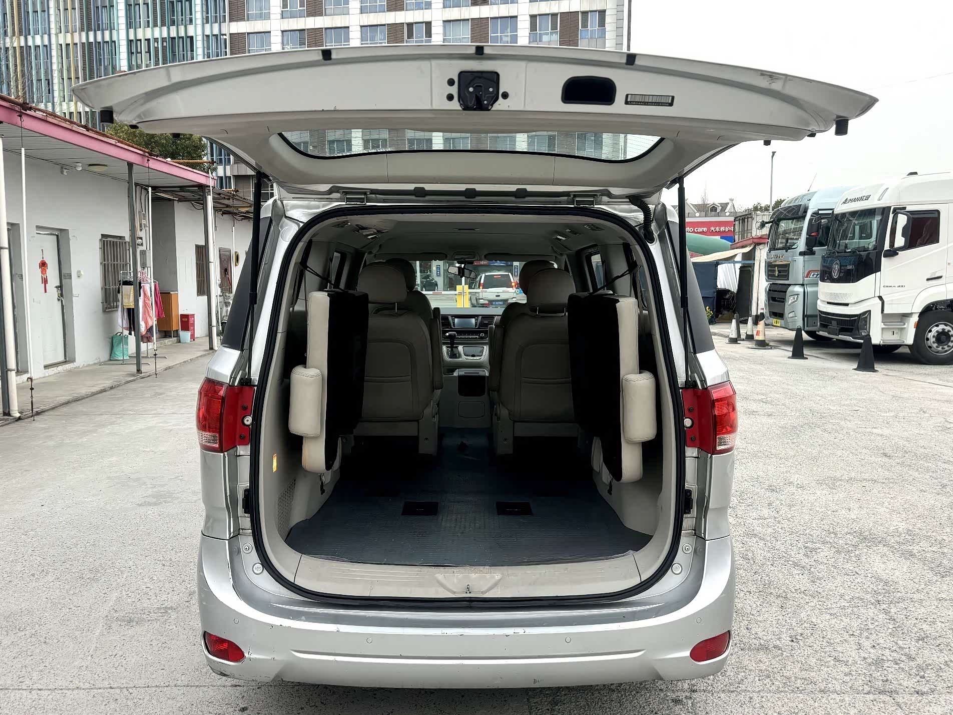 Maxus G10, 2016 10
