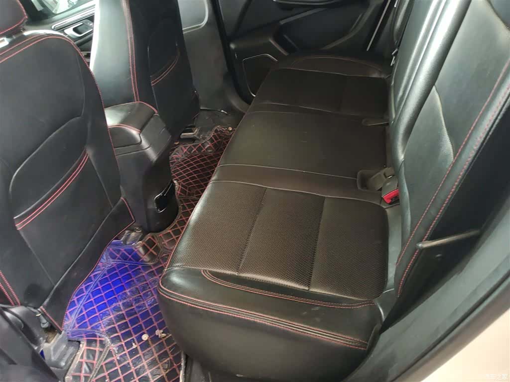 Zotye X5, 2016 13