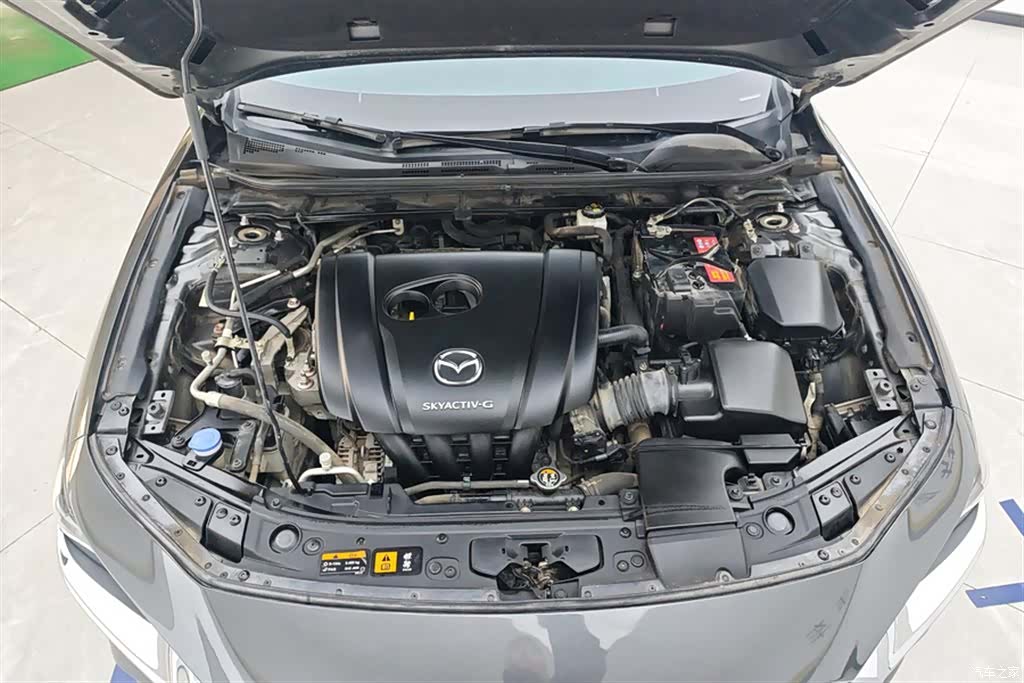 Mazda Mazda3, 2021 10