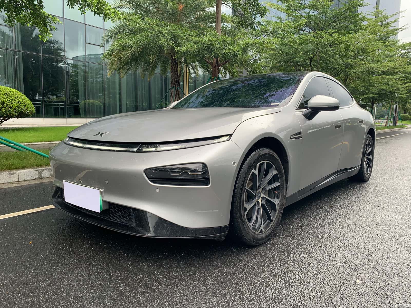 Xpeng P7, 2022 1