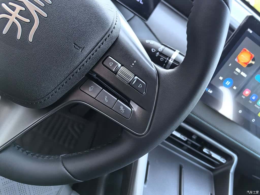 BYD Qin, 2025 17