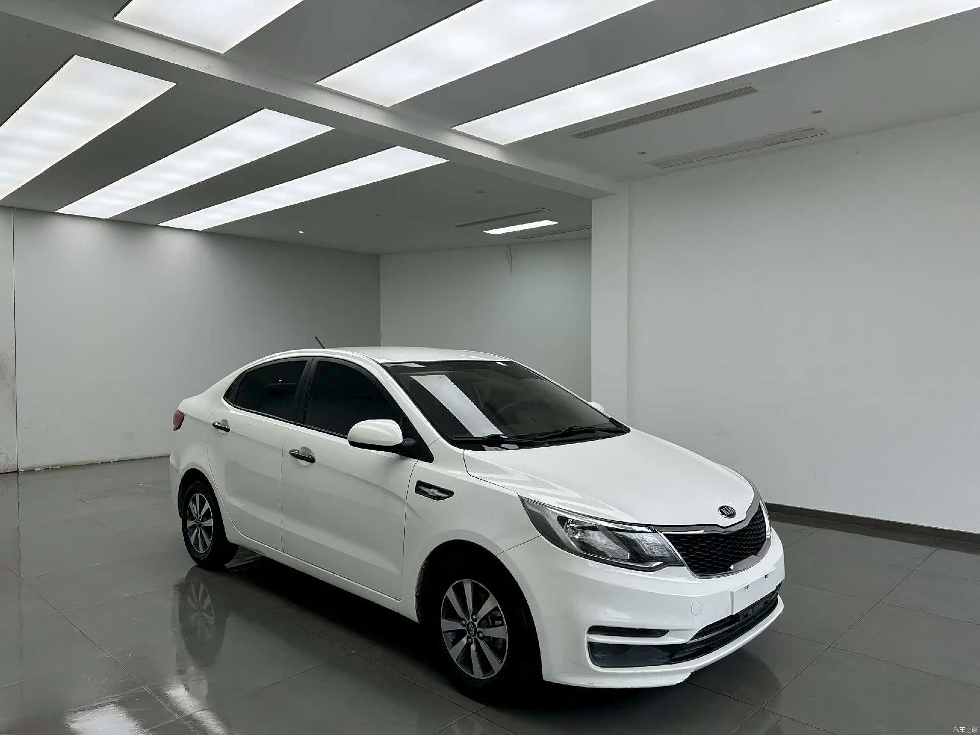 Kia K2, 2016 3