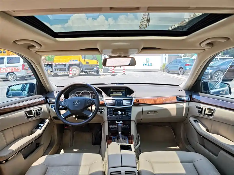 Mercedes-Benz E-class Mercedes-Benz E-class