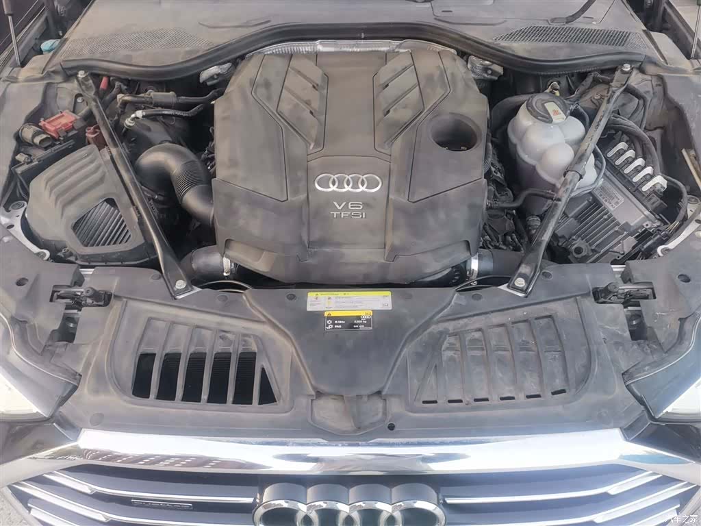Audi A8L, 2021 21