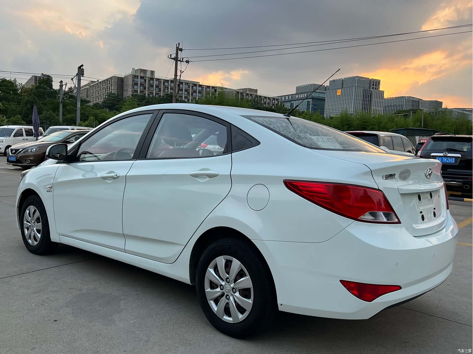 Hyundai GLS, 2016 11
