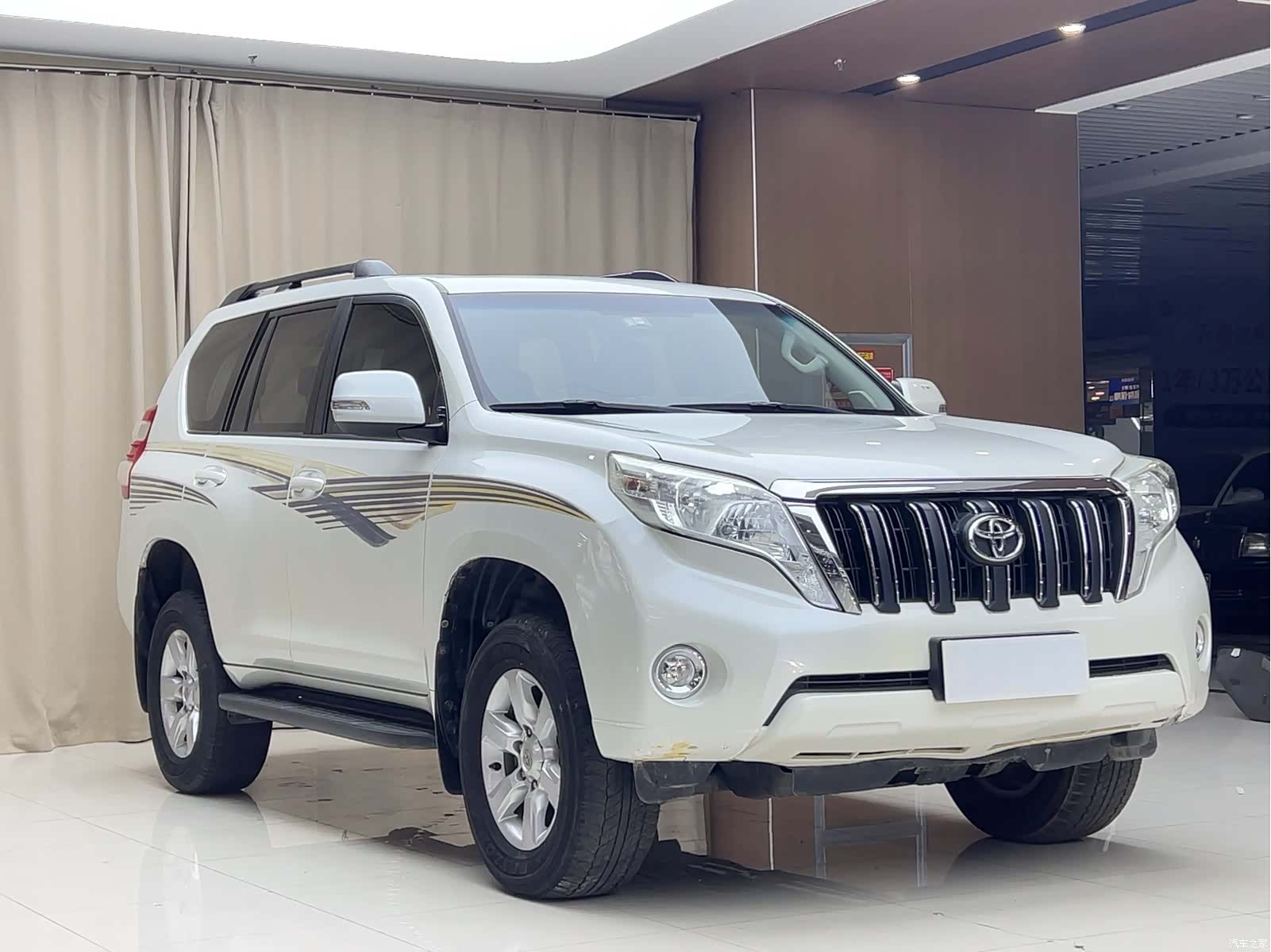 Toyota Prado, 2017 3