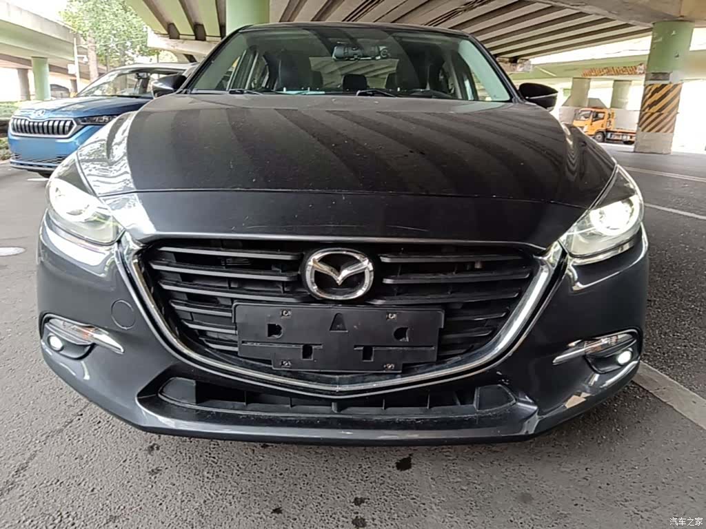 Mazda Mazda3, 2019 3