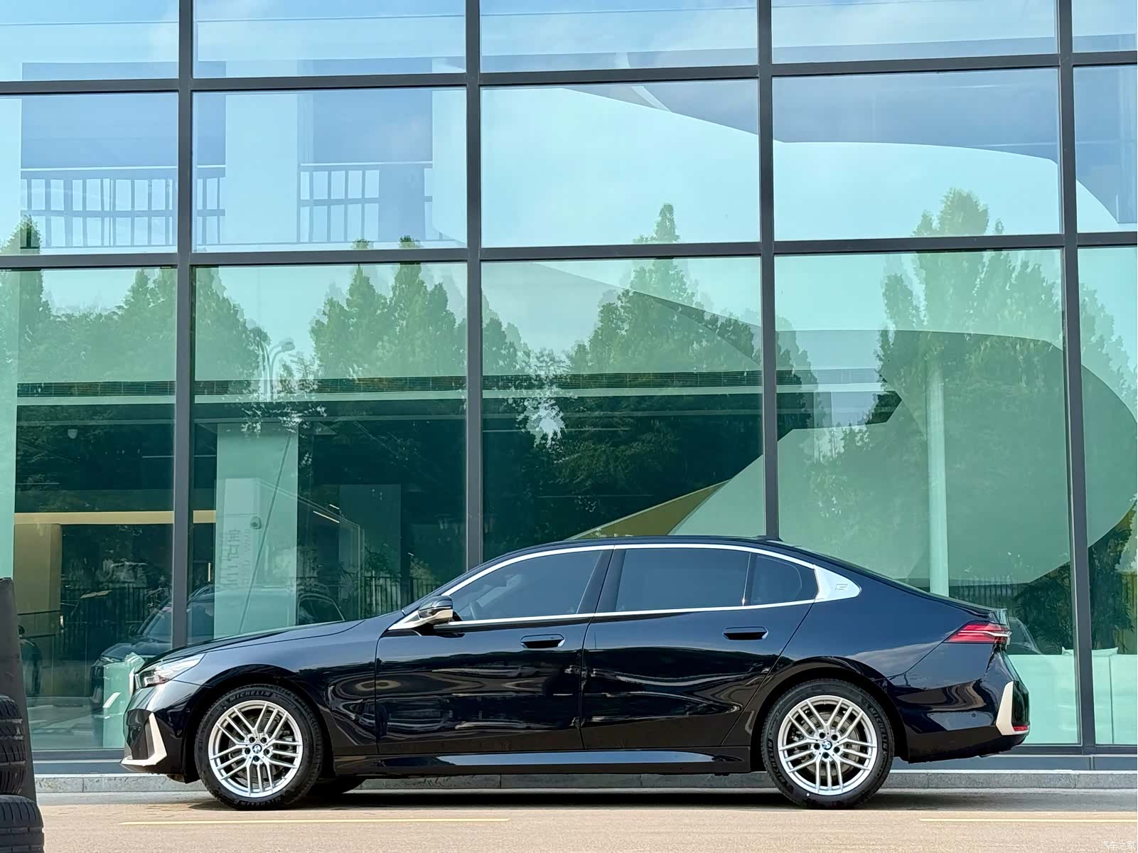 BMW 5 Series, 2024 2