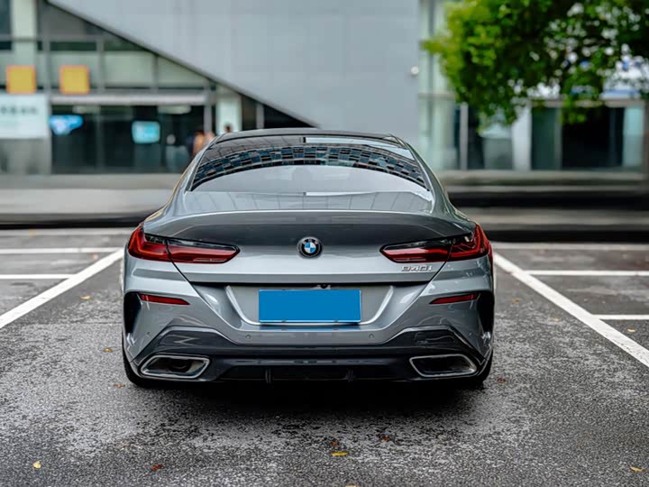 BMW 8 Series 2022 840i si men Gran Coupe M Sport package