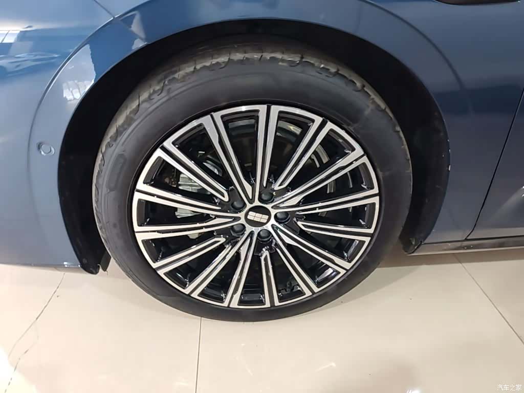 Geely 8, 2025 23