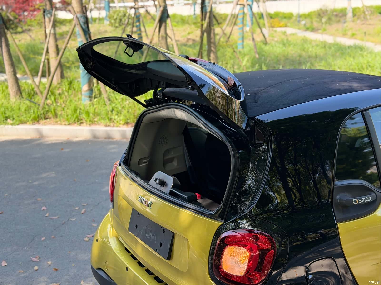 Smart Fortwo, 2018 13
