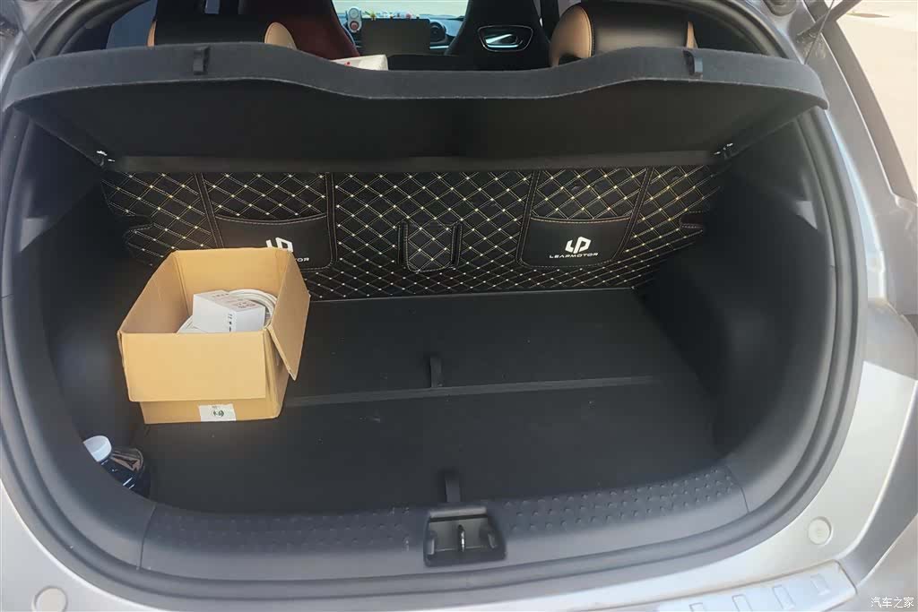 BYD Dolphin, 2023 4