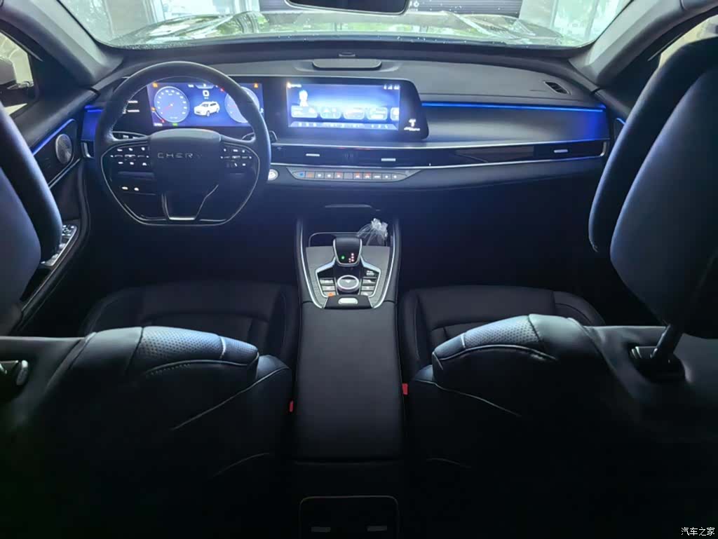 Chery Tiggo 8, 2025 10