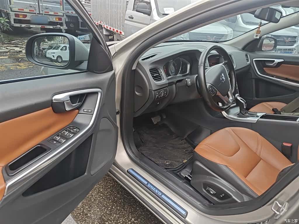 Volvo S60, 2016 16