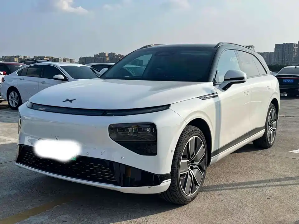 XPENG G9 XPENG G9