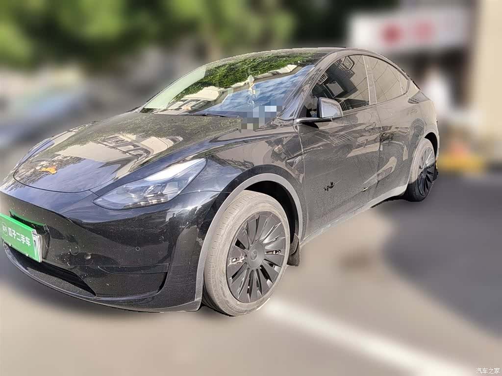 Tesla Model Y, 2022 2