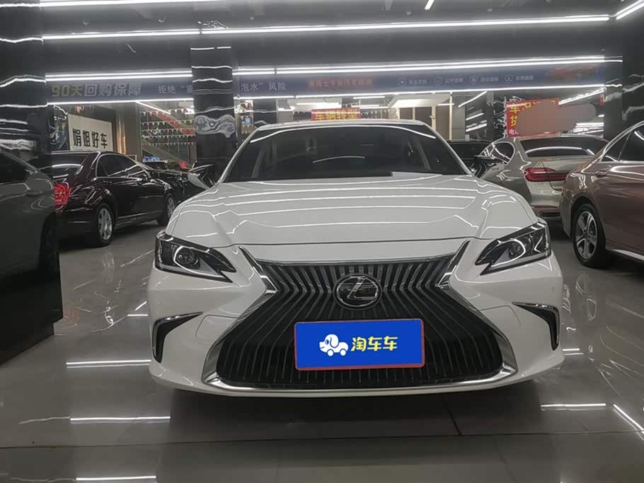 Lexus ES Lexus ES