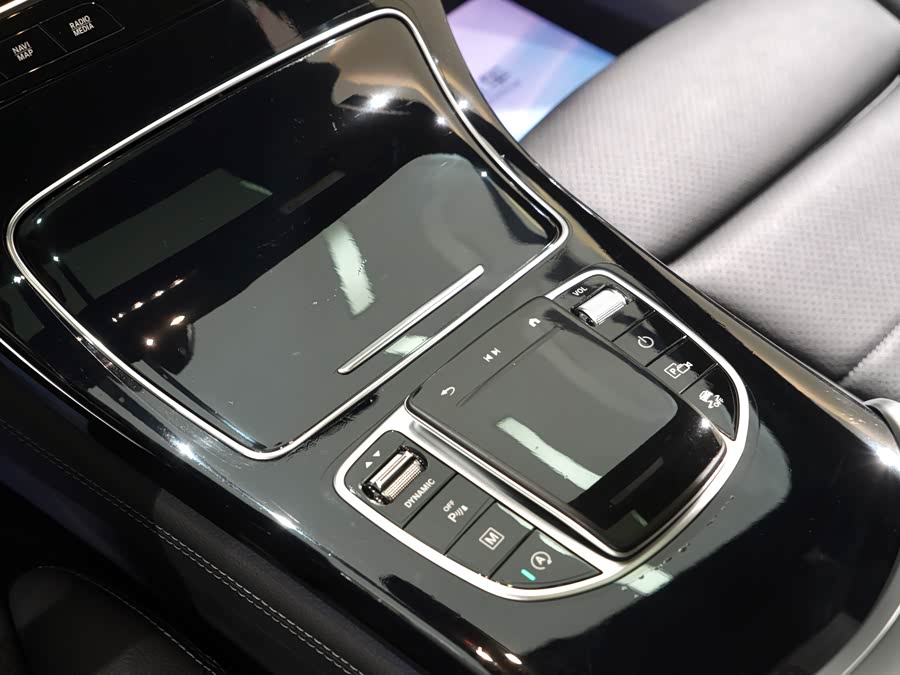 Mercedes-Benz GLC Coupe 2021, фото 11