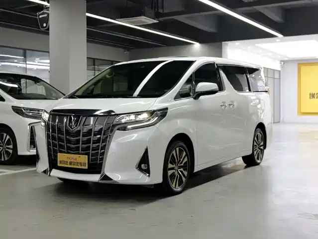 Toyota Alphard 2022 — купить из Китая под заказ
