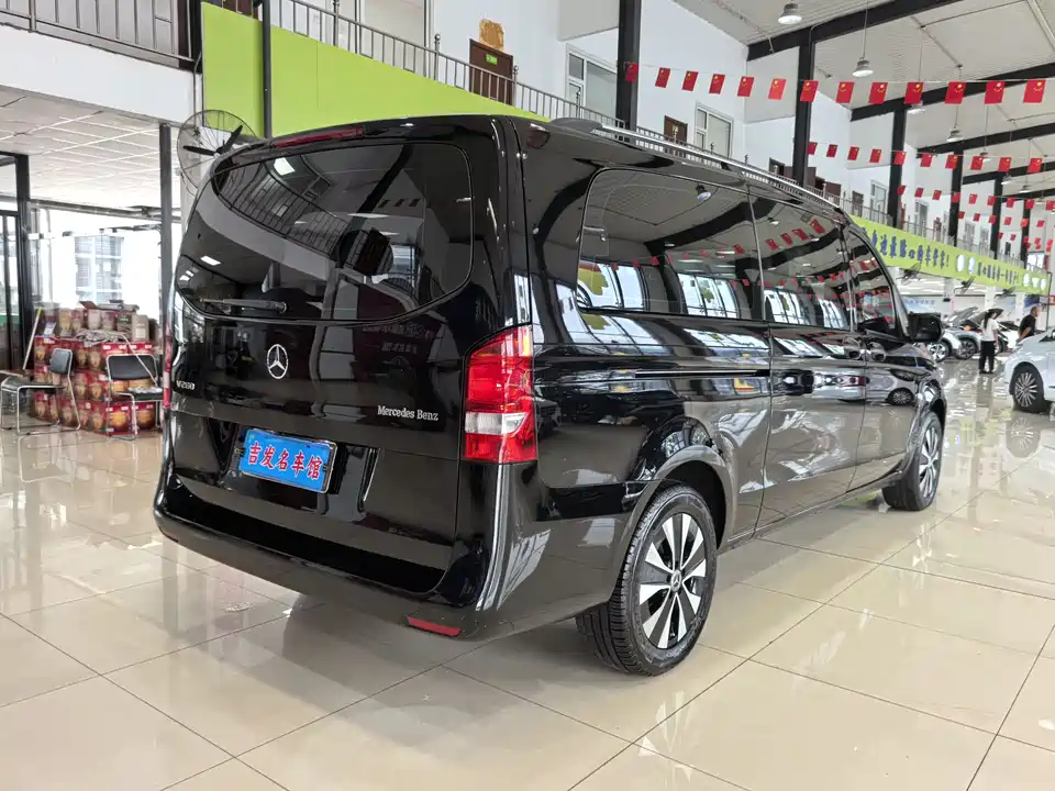 Mercedes-Benz Vito Mercedes-Benz Vito