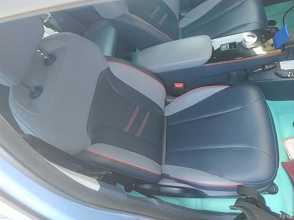 Geely E, 2022 25