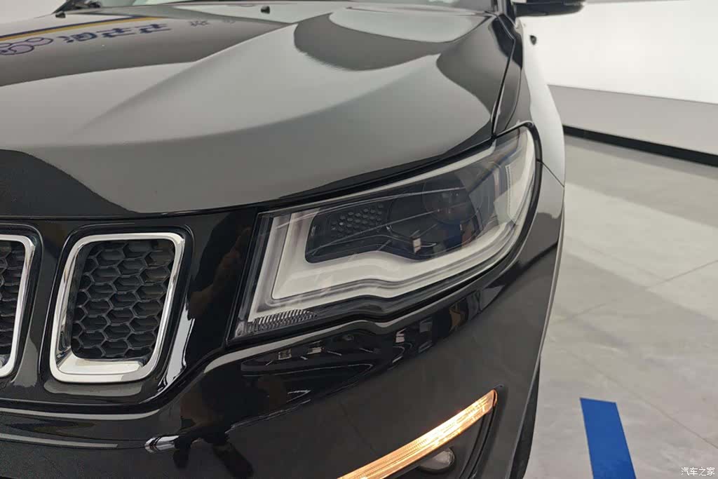 Jeep Compass, 2017 все фото