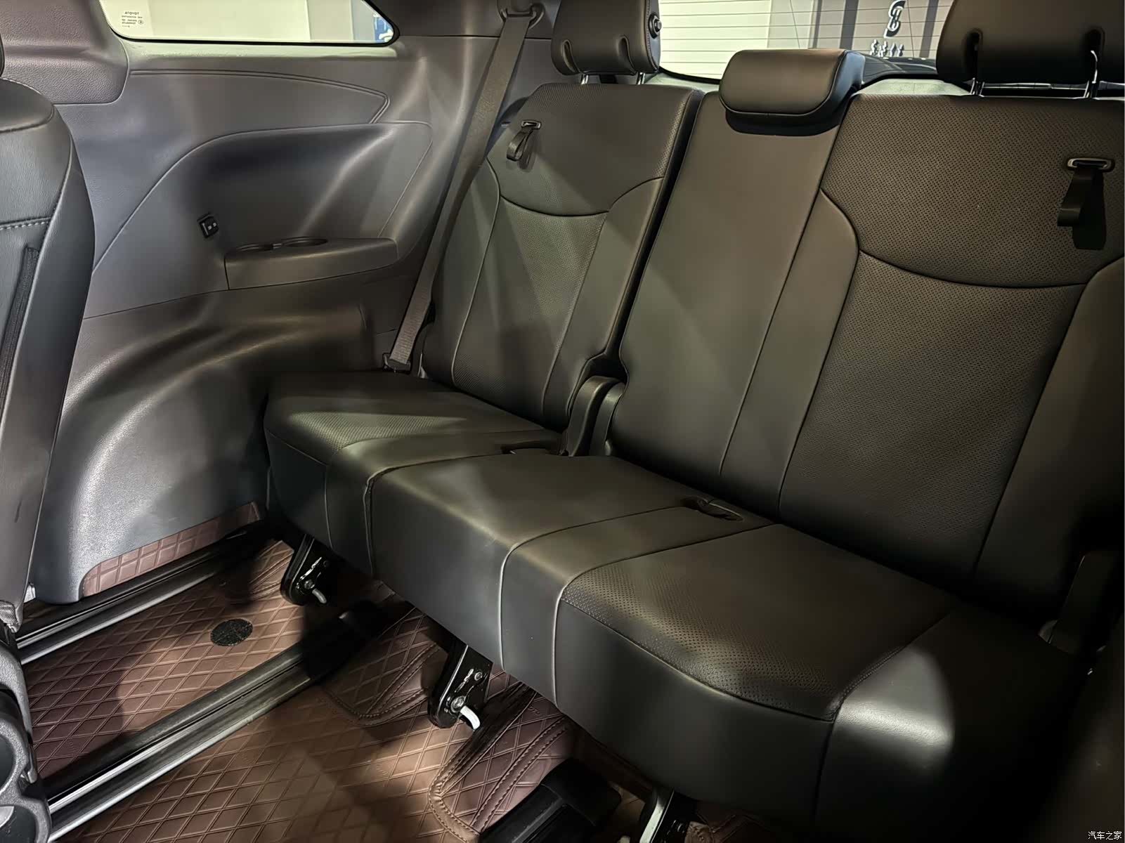 Toyota Sienna, 2024 14
