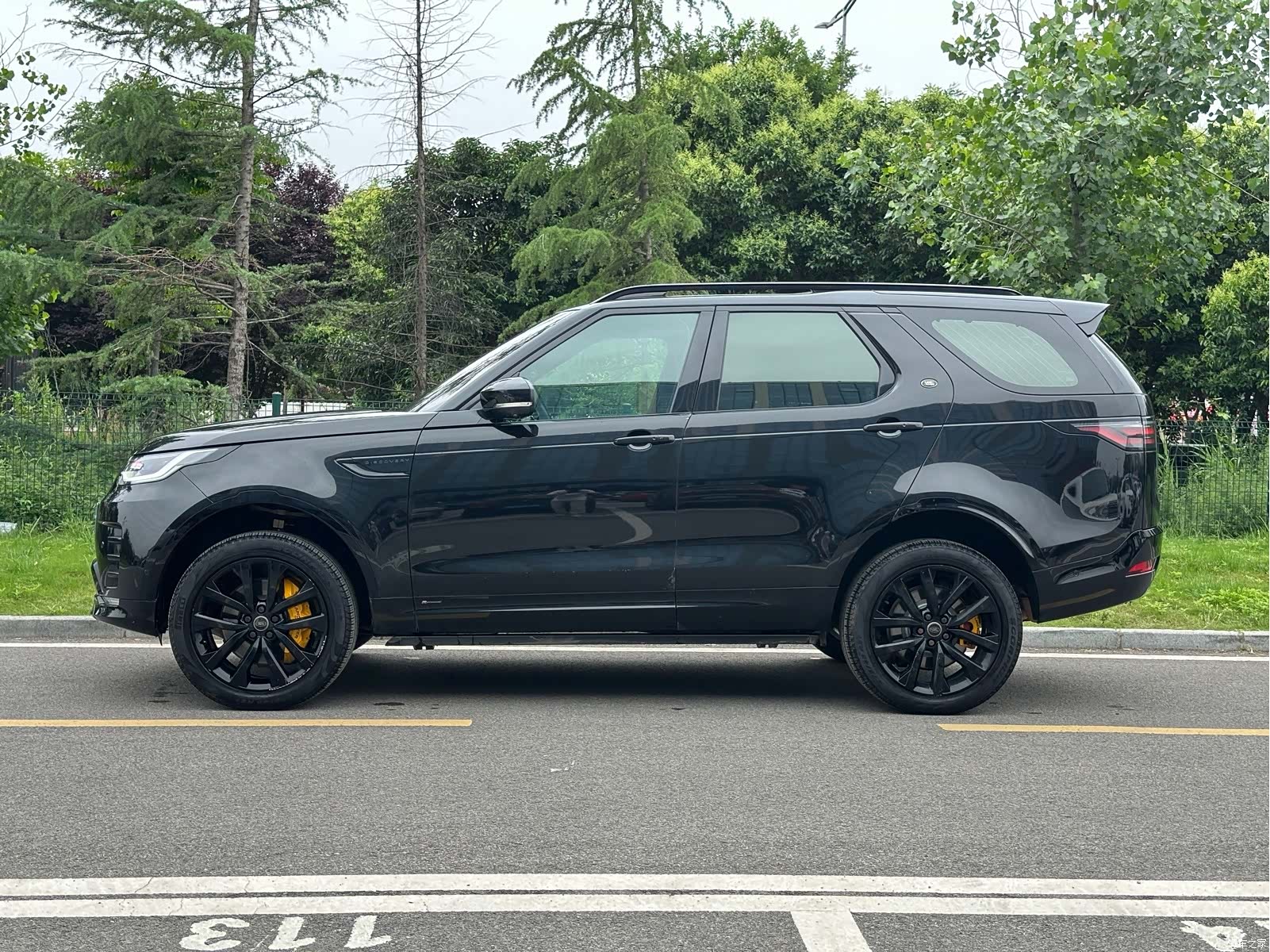 Land Rover Discovery, 2022 4