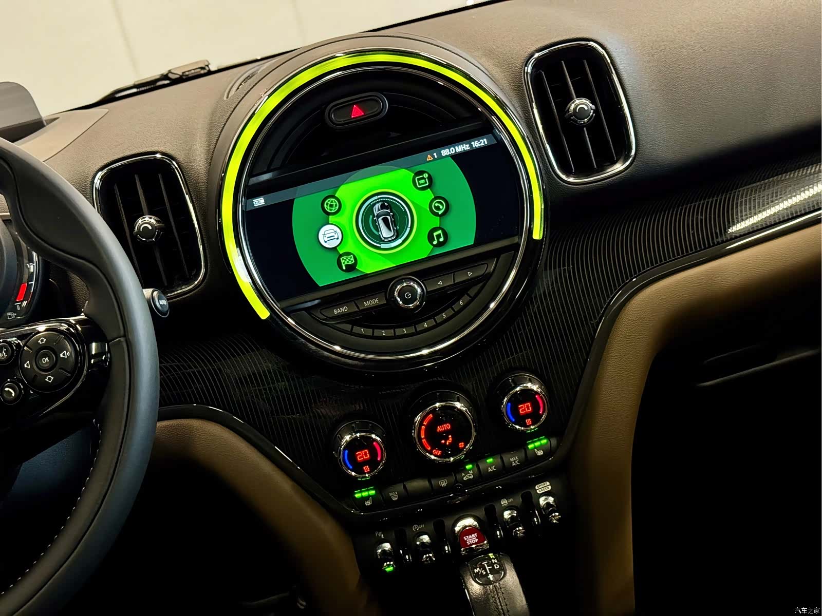 Mini Countryman, 2018 21