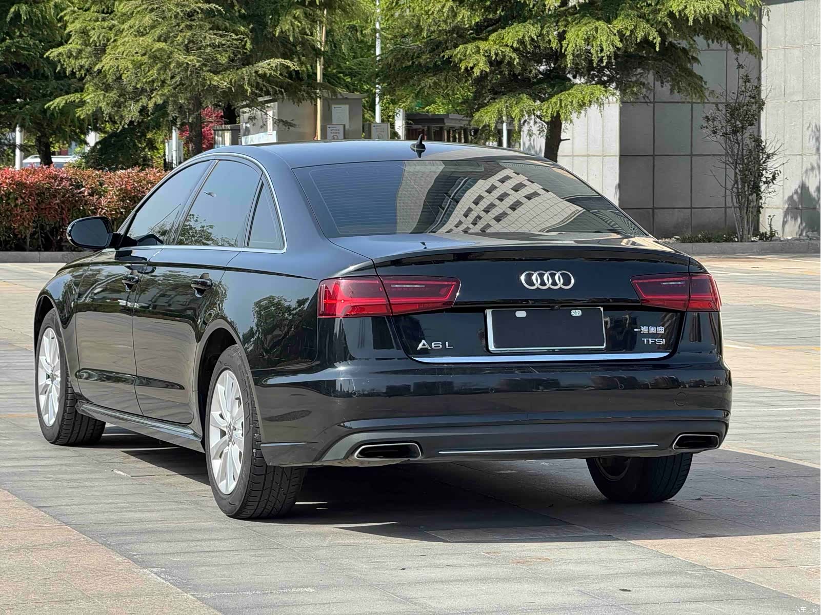 Audi A6L, 2016 11