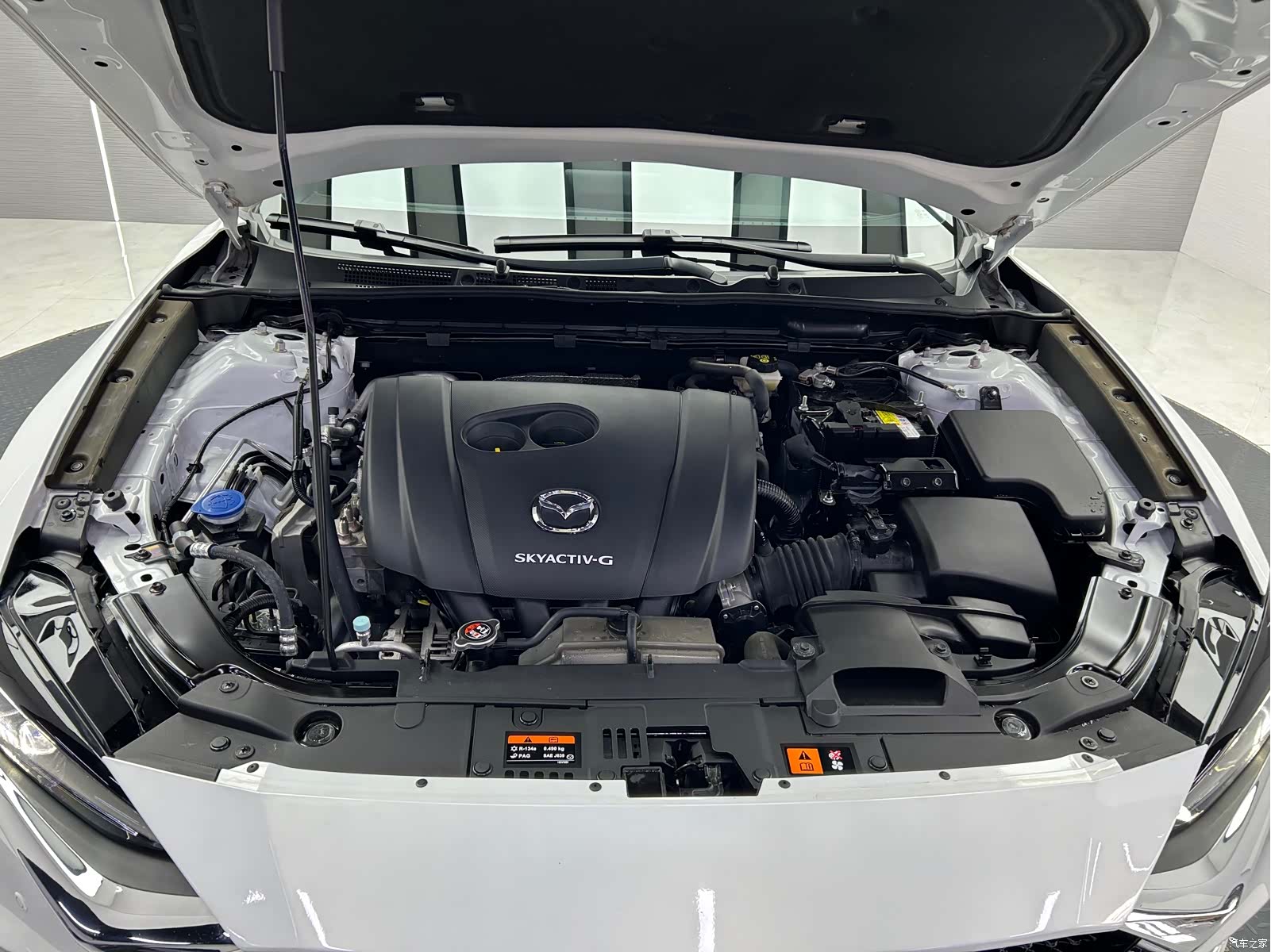 Mazda CX-4, 2023 22