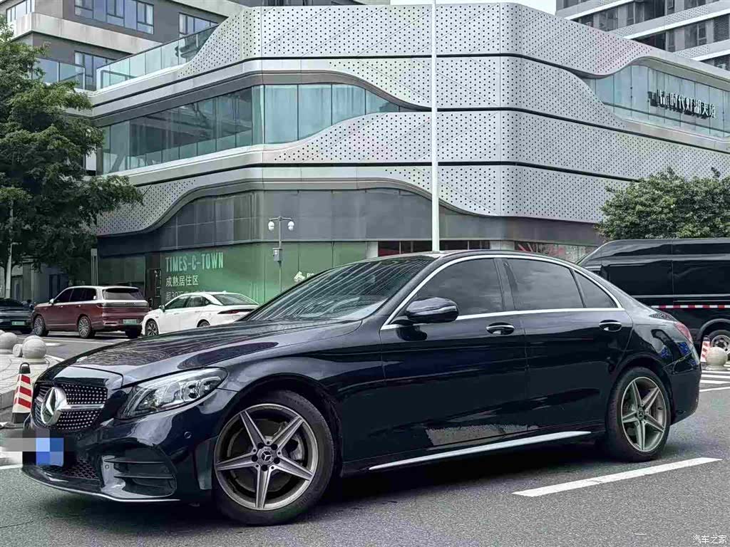 Mercedes-Benz C-Class, 2019 1