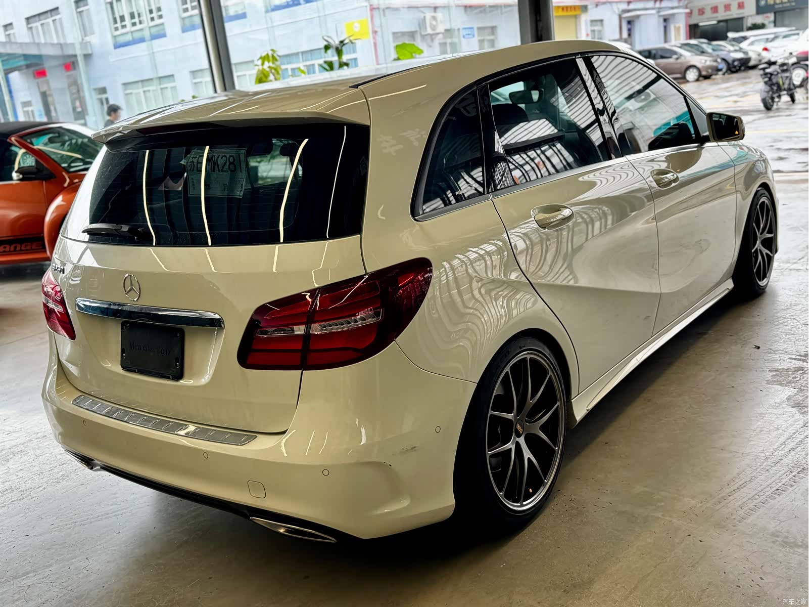 Mercedes-Benz B-Class, 2015 10
