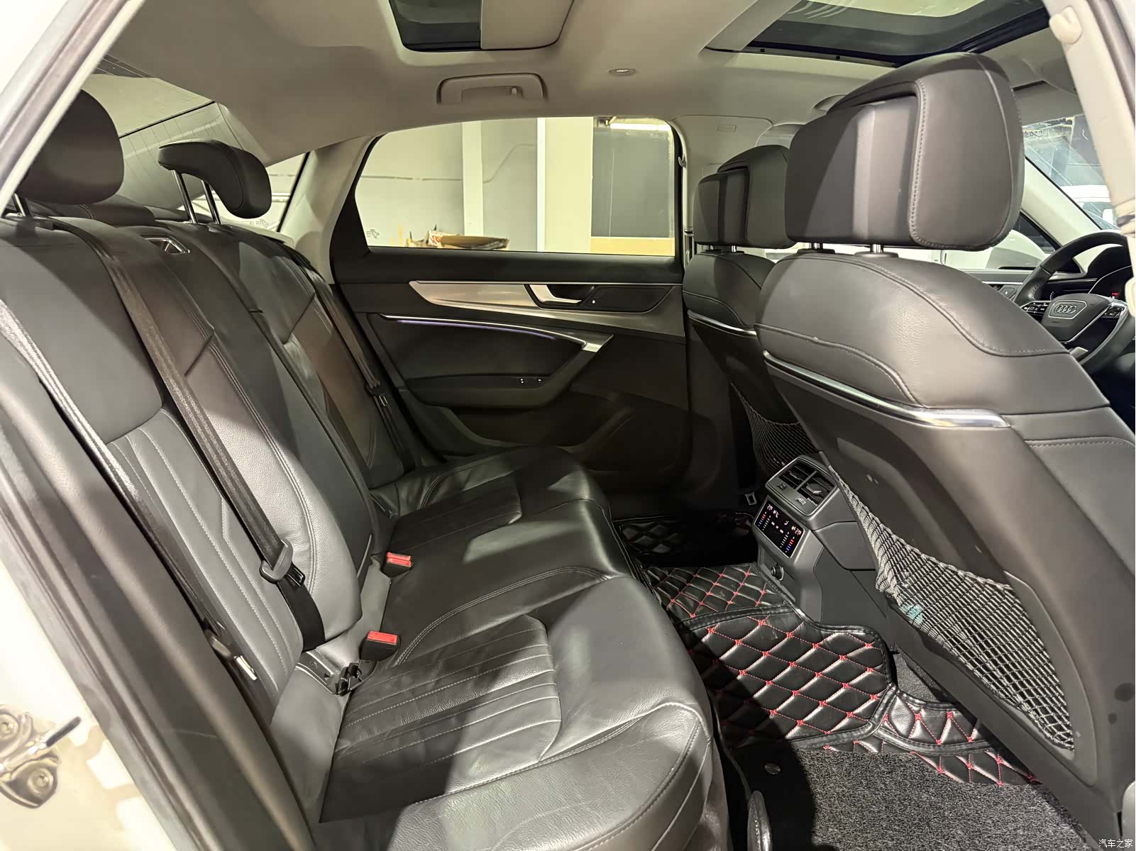 Audi A6L, 2019 8