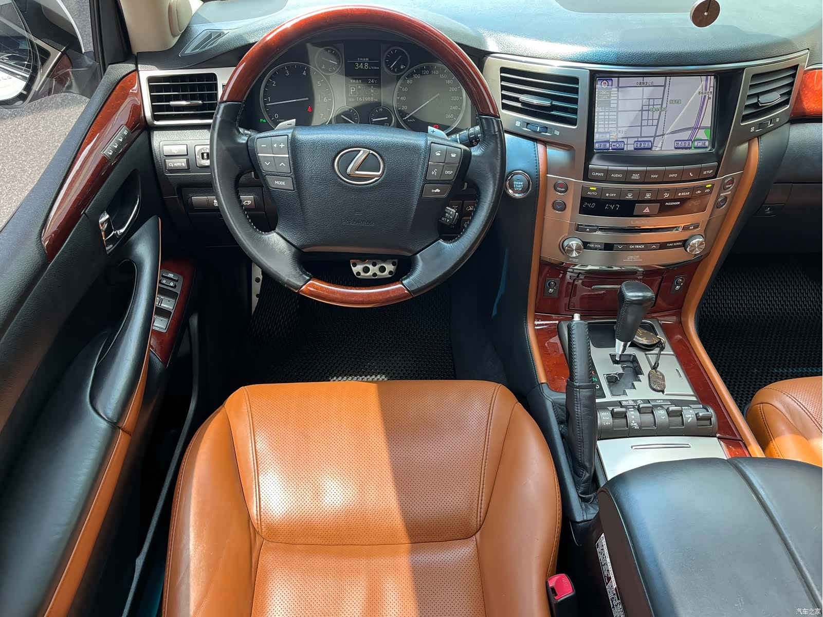 Lexus LX, 2015 9