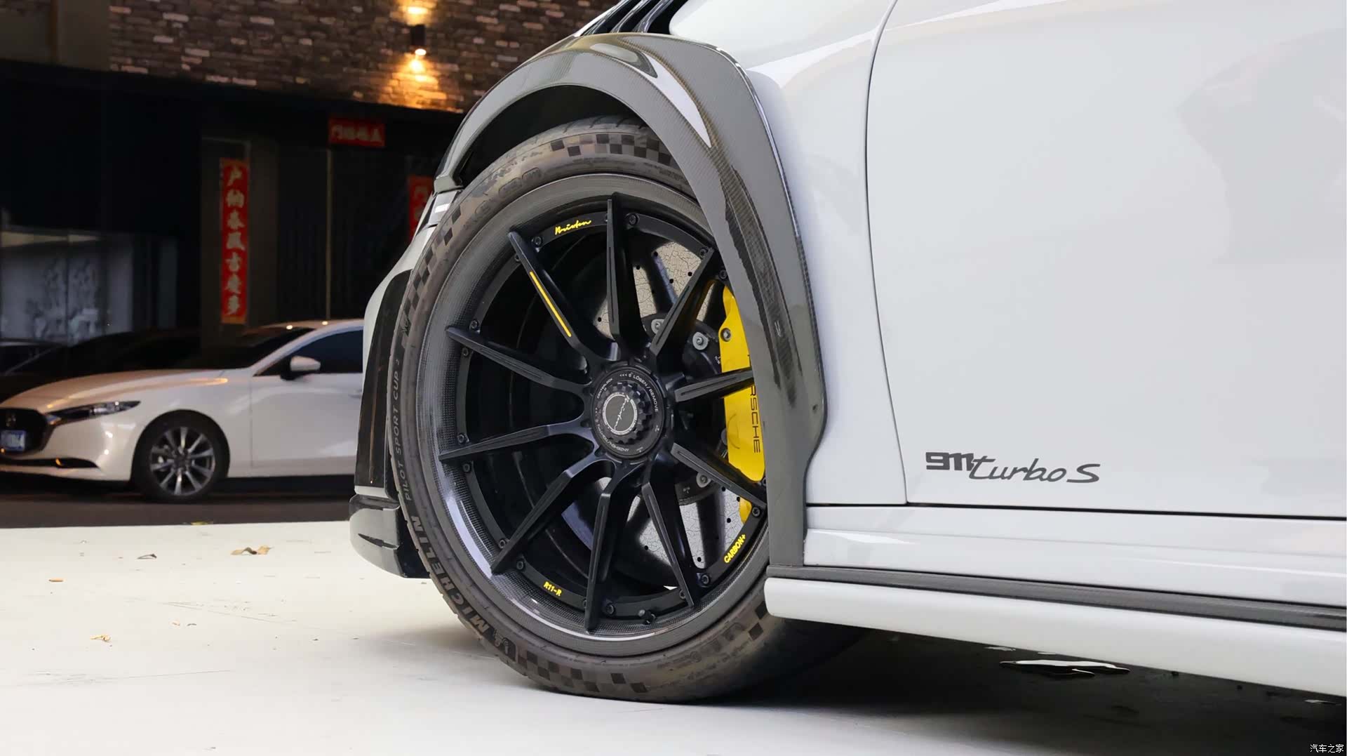 Porsche 911, 2023 14