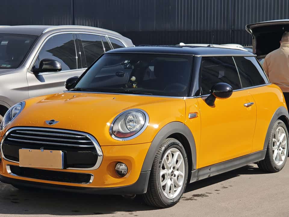 MINI MINI