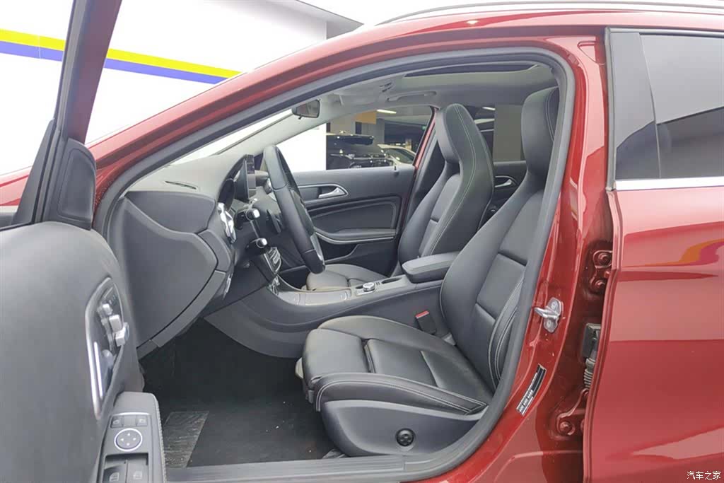 Mercedes-Benz GLA, 2019 9