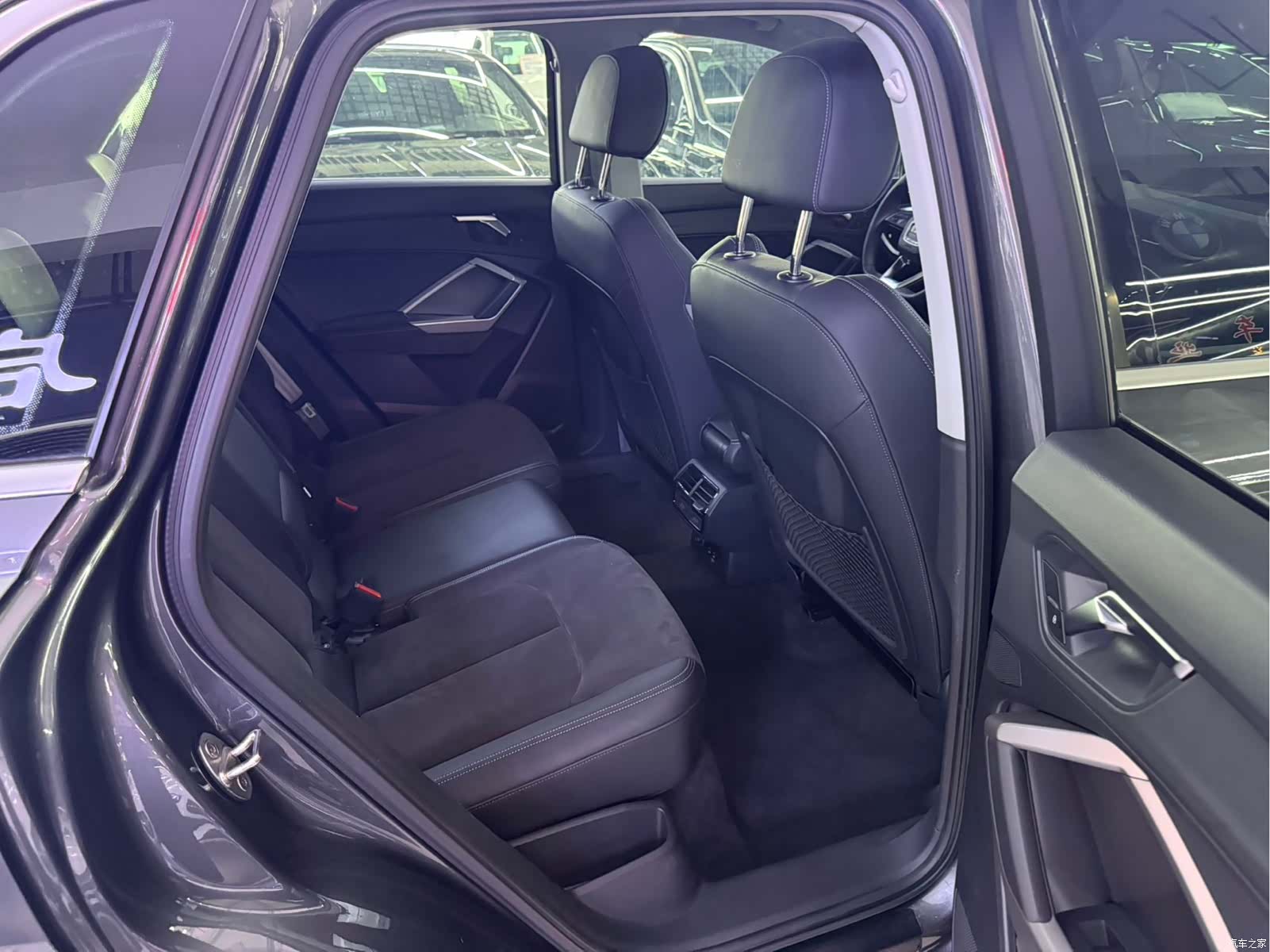 Audi Q3, 2022 12