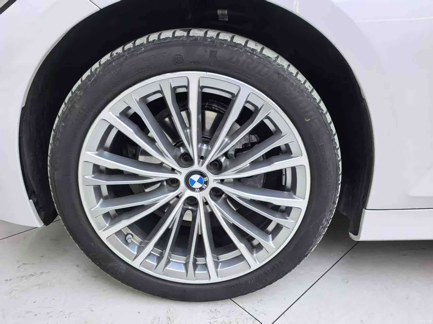BMW 3 Series, 2022 8