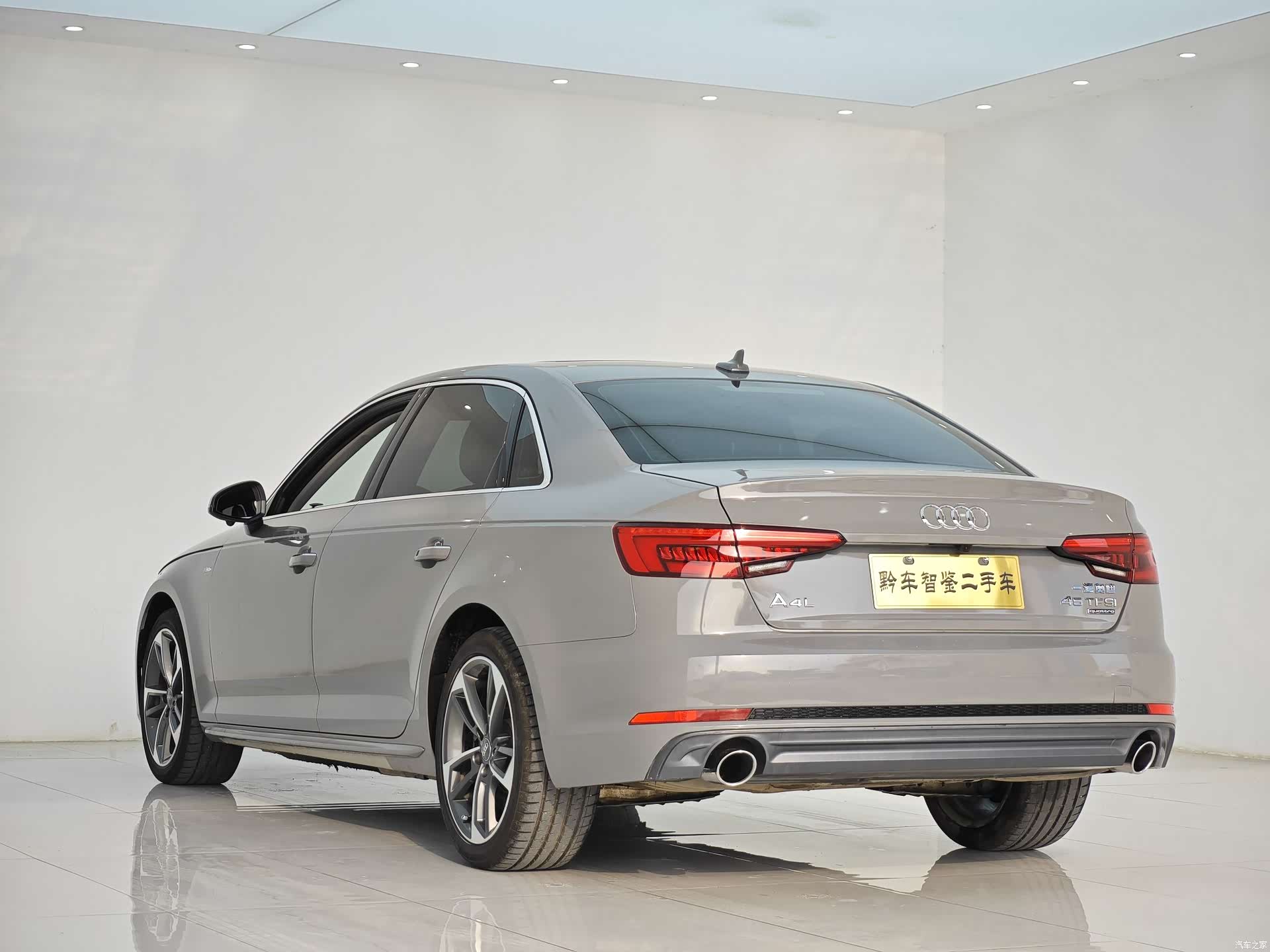 Audi A4L, 2017 4