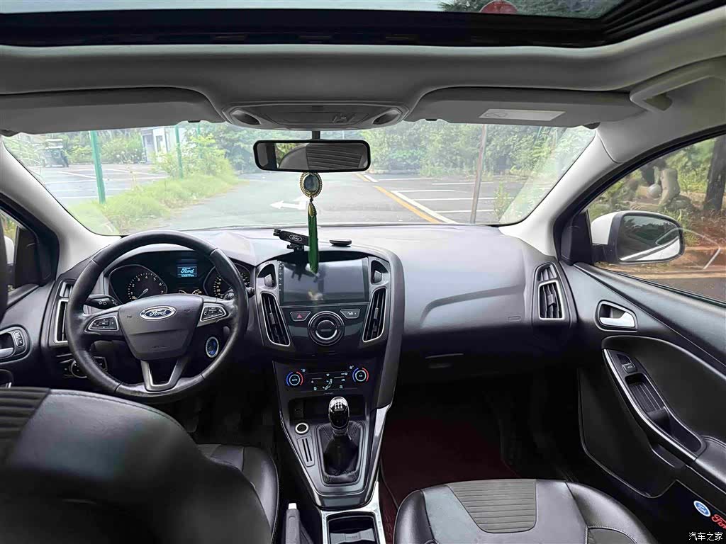 Ford Focus, 2016 8
