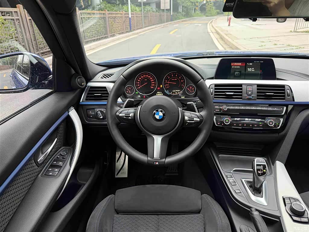 BMW 3 Series, 2018 10