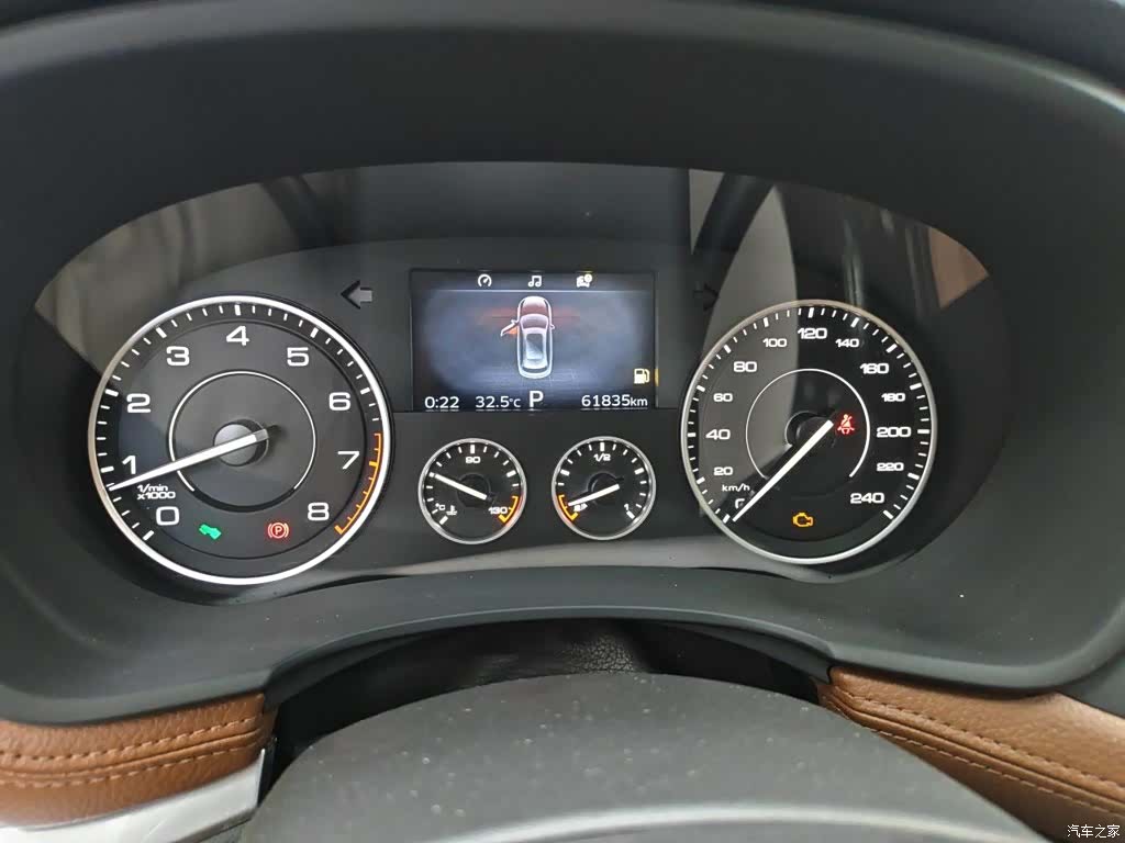 Borgward BX7, 2017 8