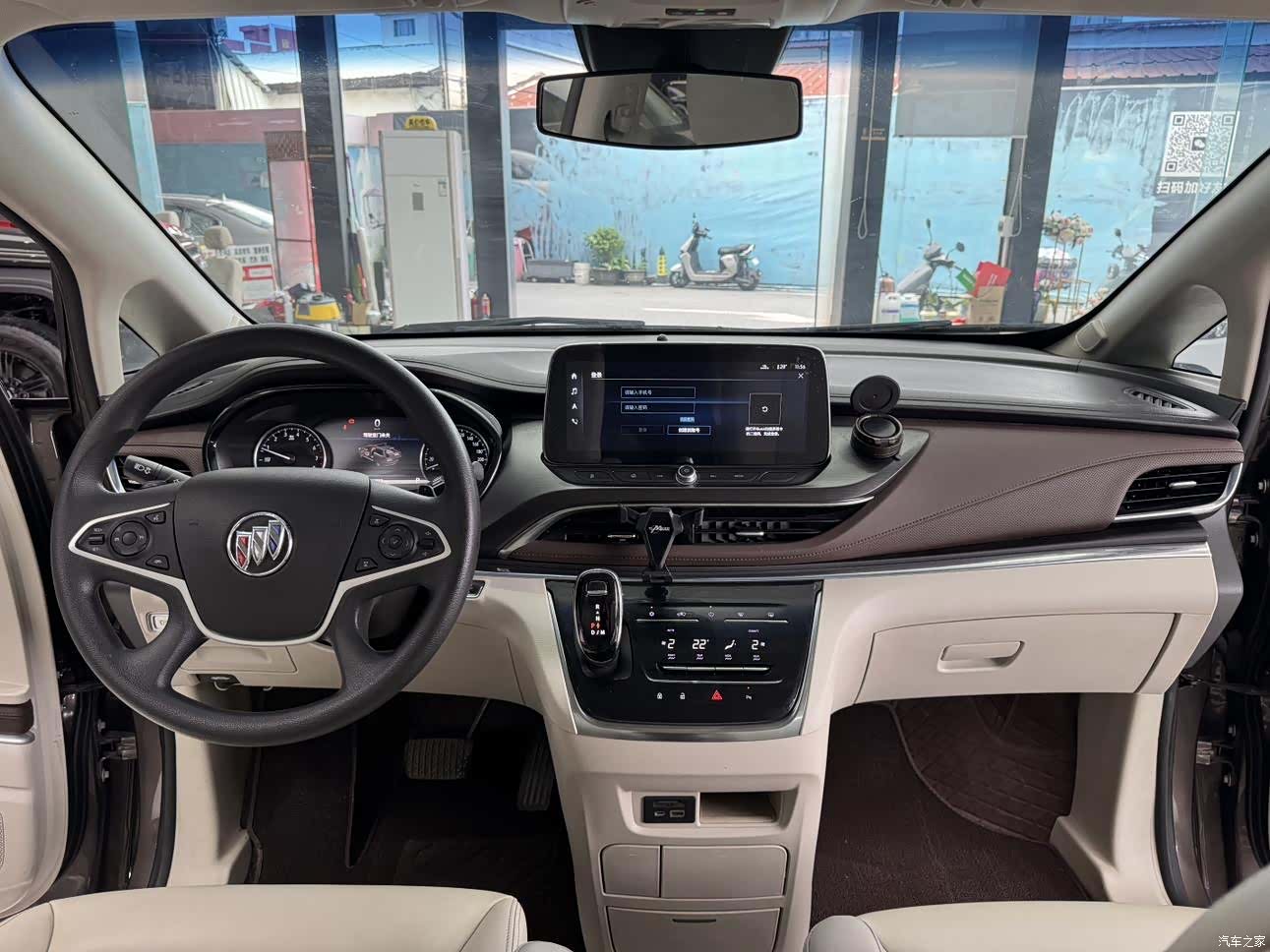 Buick GL8, 2023 12