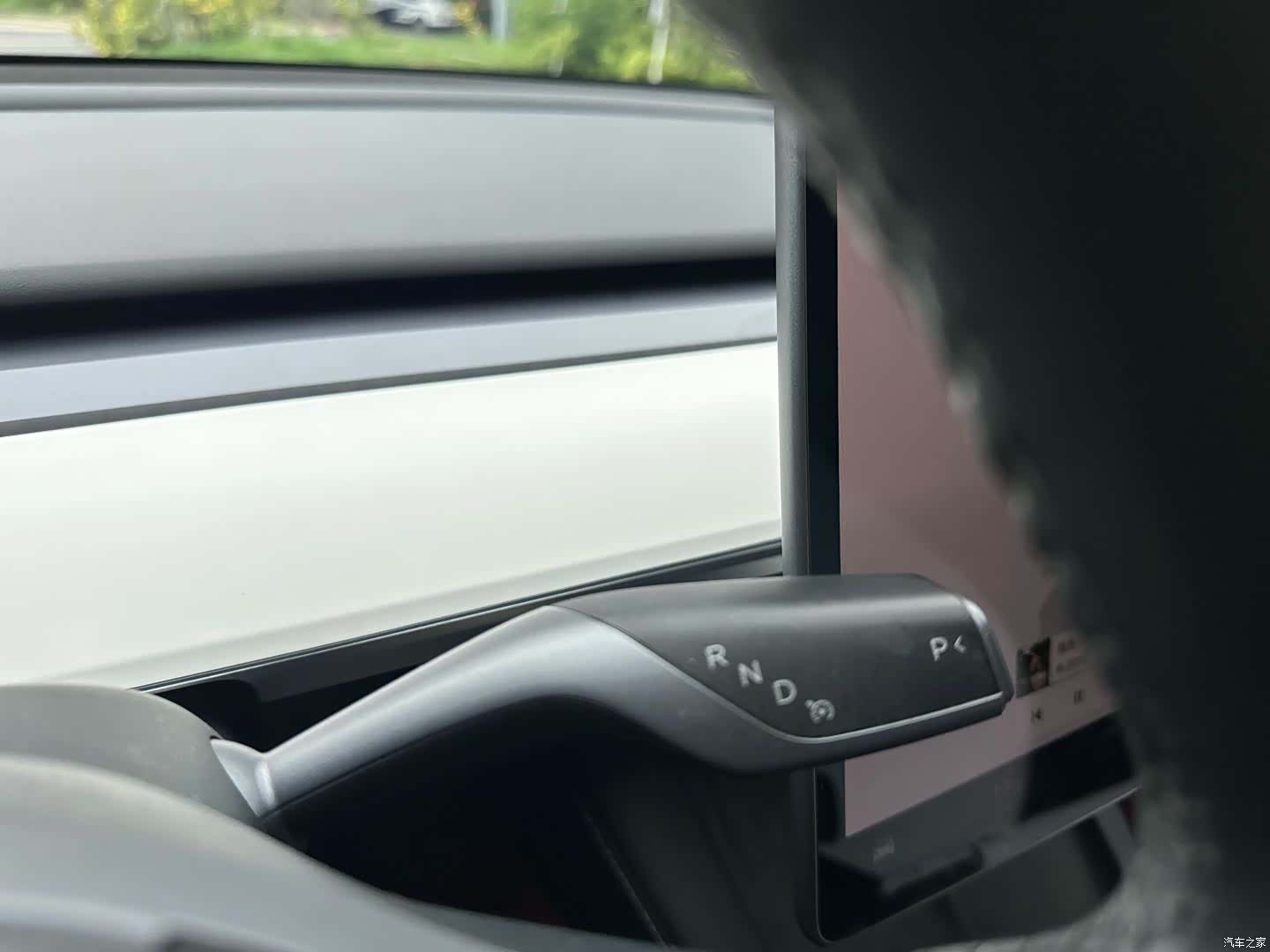 Tesla Model Y, 2022 23